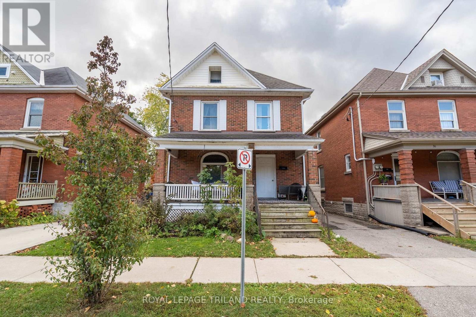 93 Myrtle Street, St. Thomas, Ontario  N5R 2E9 - Photo 2 - X12944236