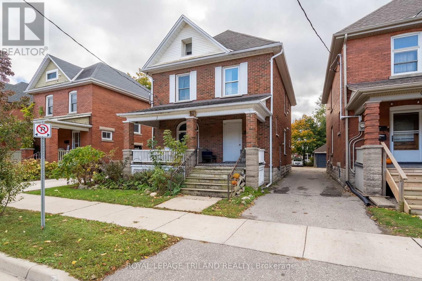 93 Myrtle Street, St. Thomas, Ontario  N5R 2E9 - Photo 3 - X12944236