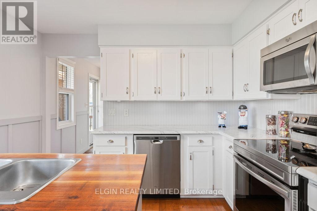 3134 Queen Street, Brooke-Alvinston, Ontario  N0N 1K0 - Photo 11 - X12944346