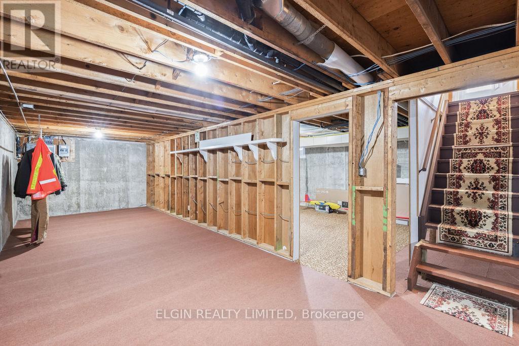 3134 Queen Street, Brooke-Alvinston, Ontario  N0N 1K0 - Photo 18 - X12944346