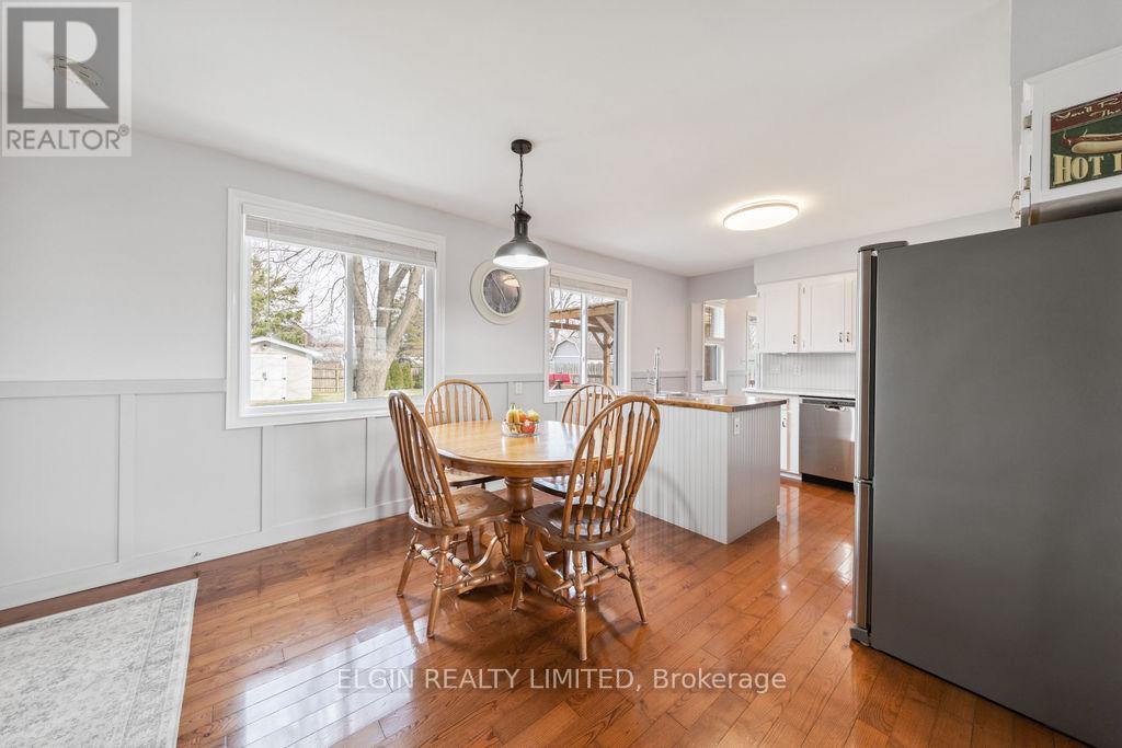 3134 Queen Street, Brooke-Alvinston, Ontario  N0N 1K0 - Photo 7 - X12944346