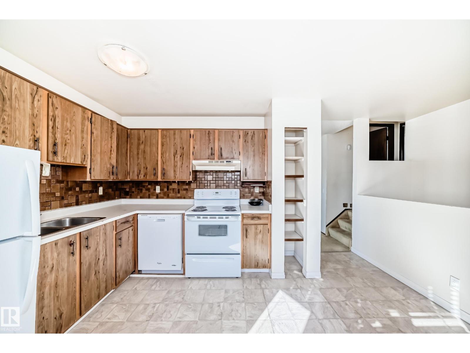 4432 33a Av Nw, Edmonton, Alberta  T6L 4W8 - Photo 7 - E4479996