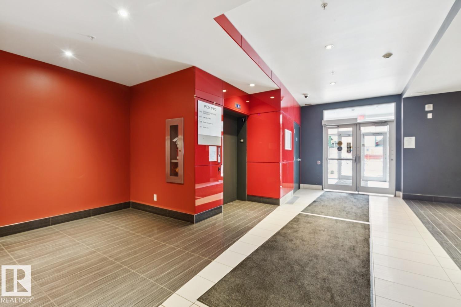 #905 10410 102 AV NW, edmonton, Alberta