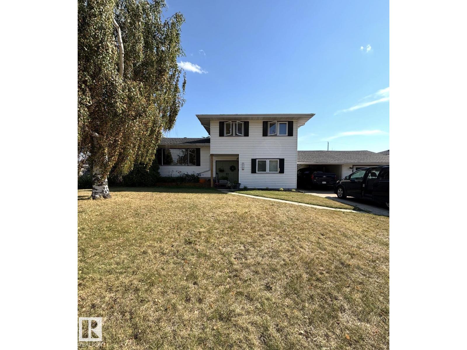 9915 95 ST, westlock, Alberta