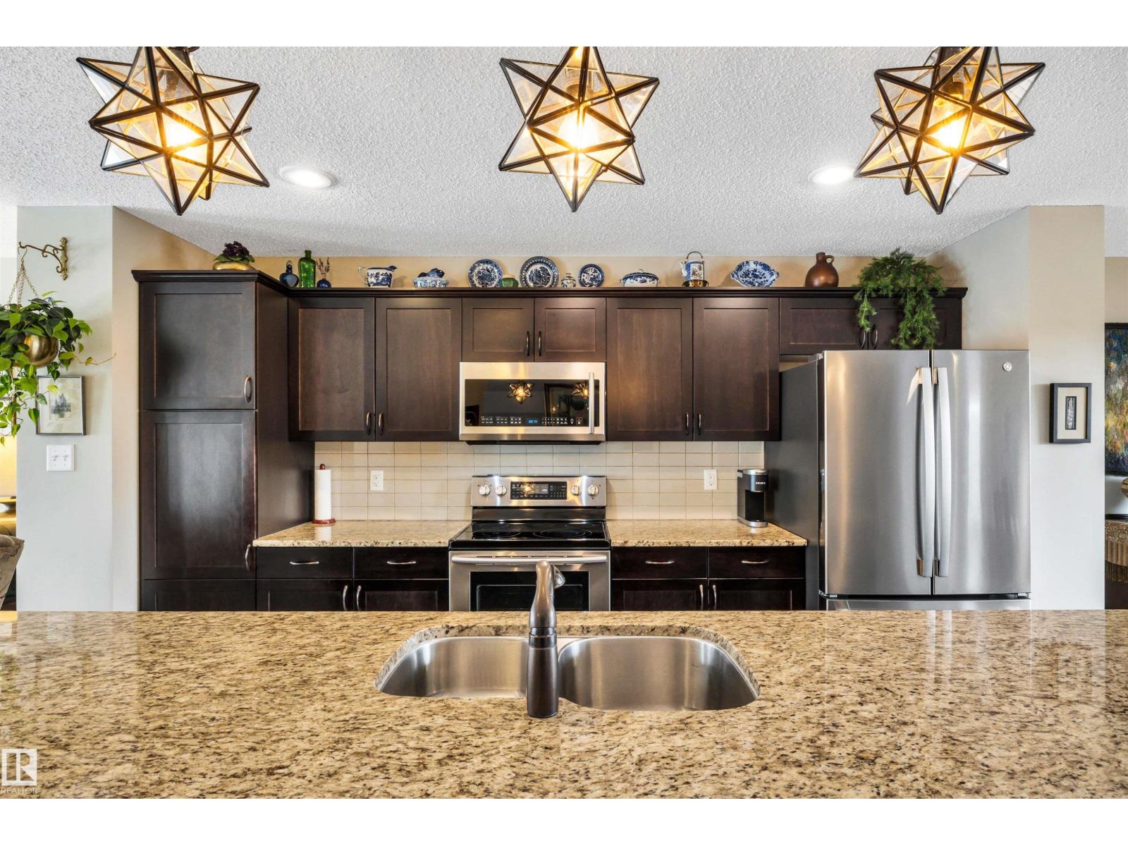 3056 Keswick Wy Sw, Edmonton, Alberta  T6W 2R2 - Photo 11 - E4479999