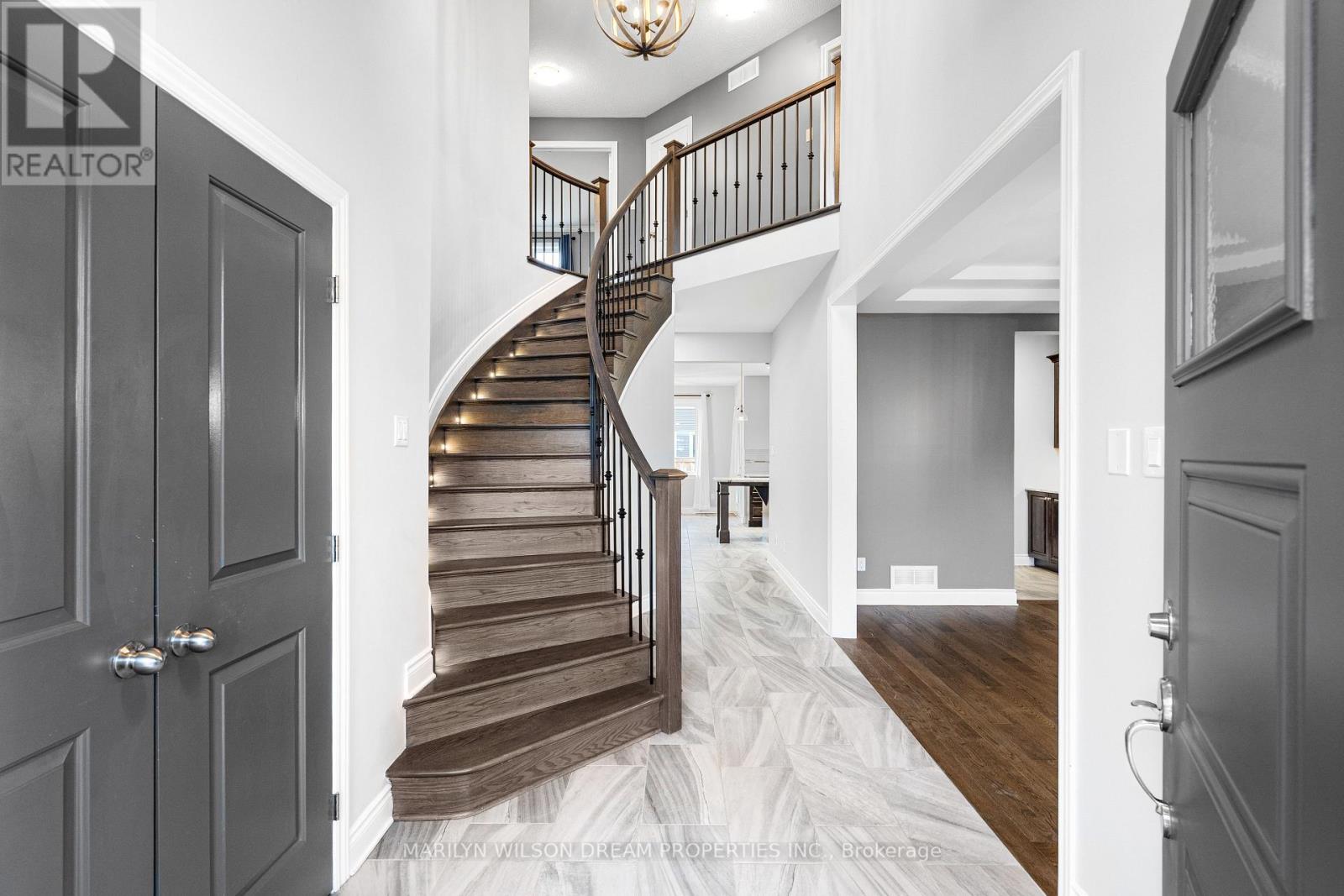 110 Talos Circle, Ottawa, Ontario  K0A 2Z0 - Photo 3 - X12944204