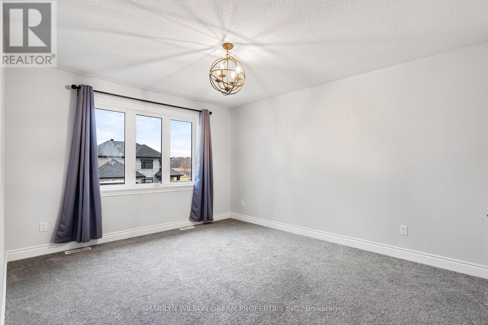 110 Talos Circle, Ottawa, Ontario  K0A 2Z0 - Photo 32 - X12944204