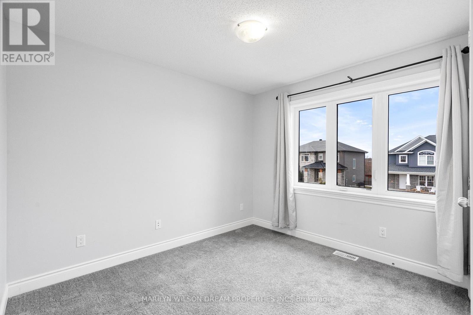 110 Talos Circle, Ottawa, Ontario  K0A 2Z0 - Photo 34 - X12944204