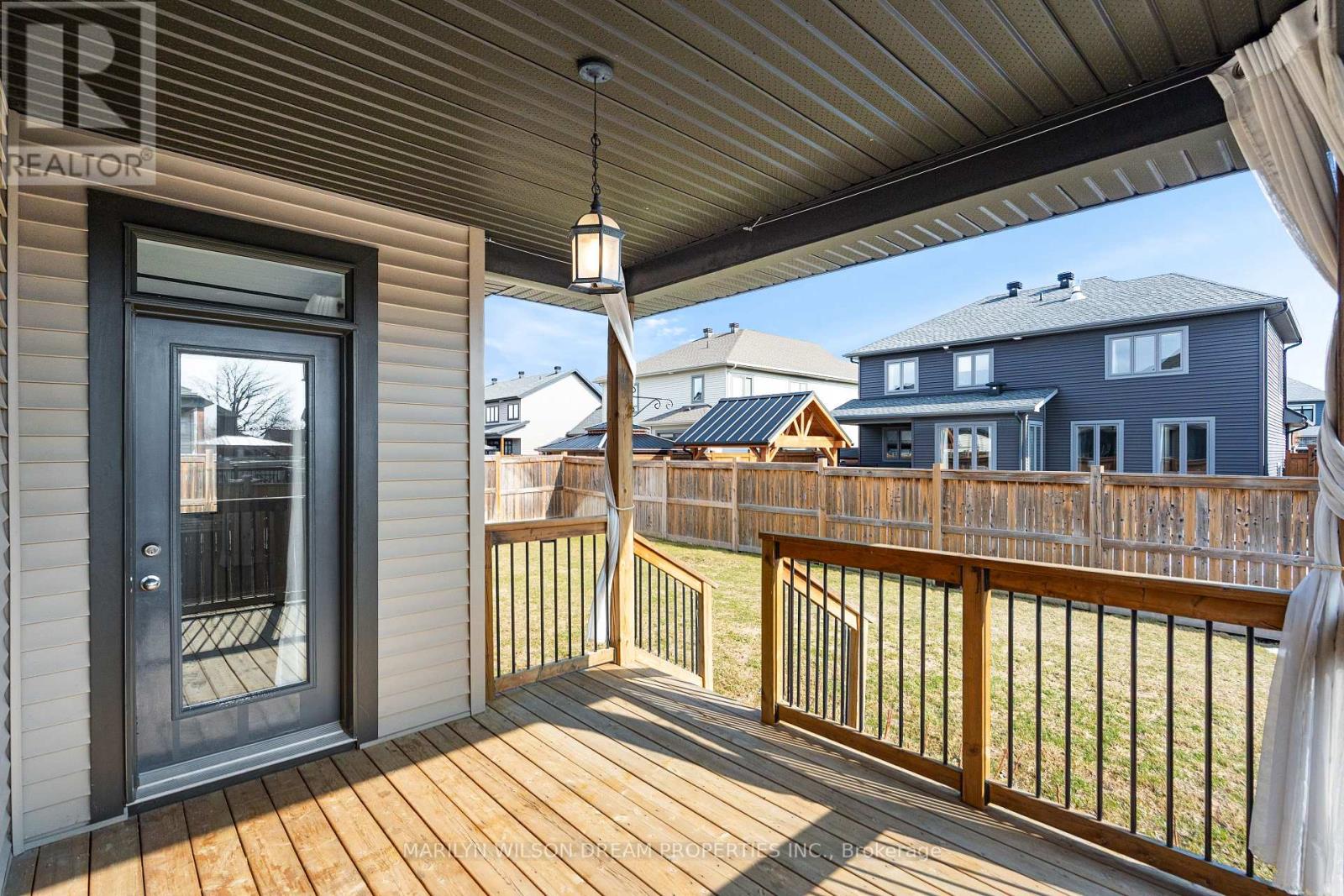 110 Talos Circle, Ottawa, Ontario  K0A 2Z0 - Photo 44 - X12944204