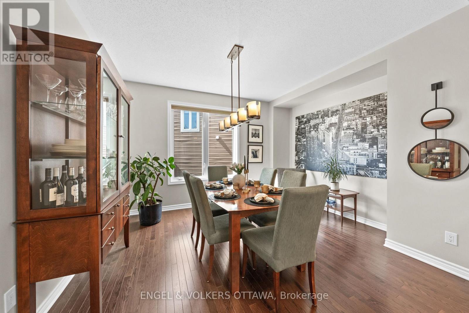 105 Pennant Avenue, Ottawa, Ontario  K2J 5X1 - Photo 4 - X12944222