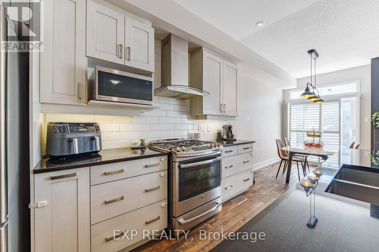 605 Tennant Way, Ottawa, Ontario  K4M 0C6 - Photo 11 - X12944314