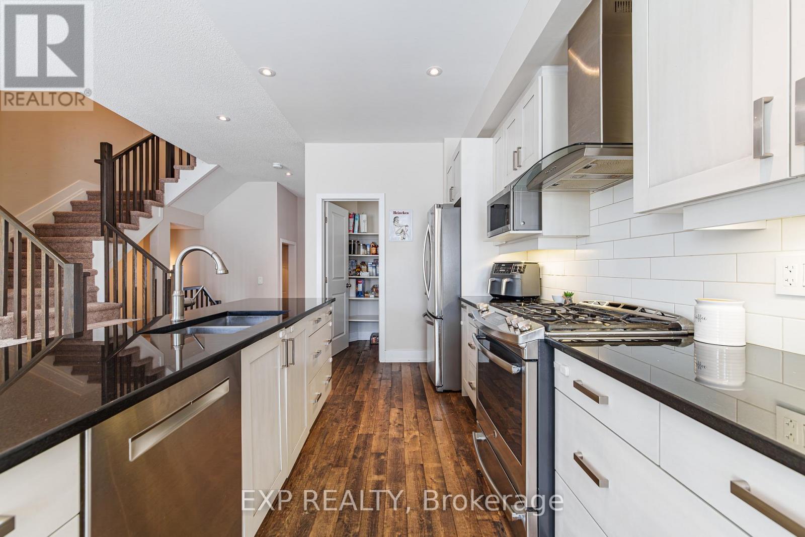 605 Tennant Way, Ottawa, Ontario  K4M 0C6 - Photo 12 - X12944314