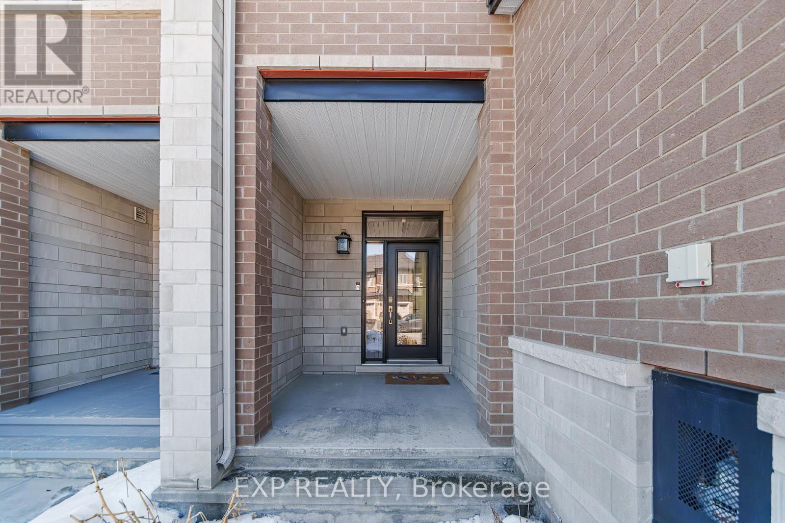 605 Tennant Way, Ottawa, Ontario  K4M 0C6 - Photo 2 - X12944314