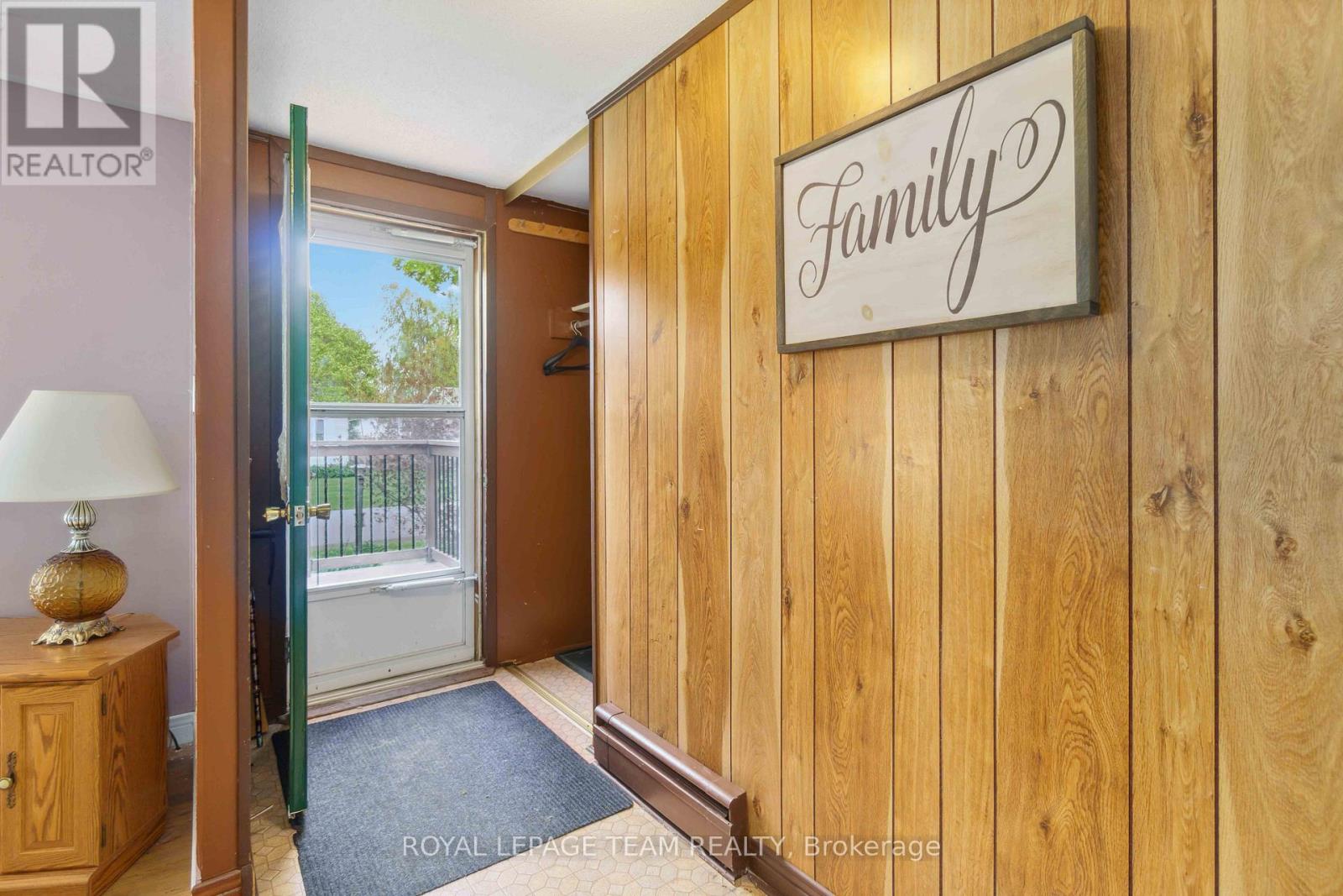 307 Dodson Street, North Grenville, Ontario  K0G 1J0 - Photo 3 - X12944316