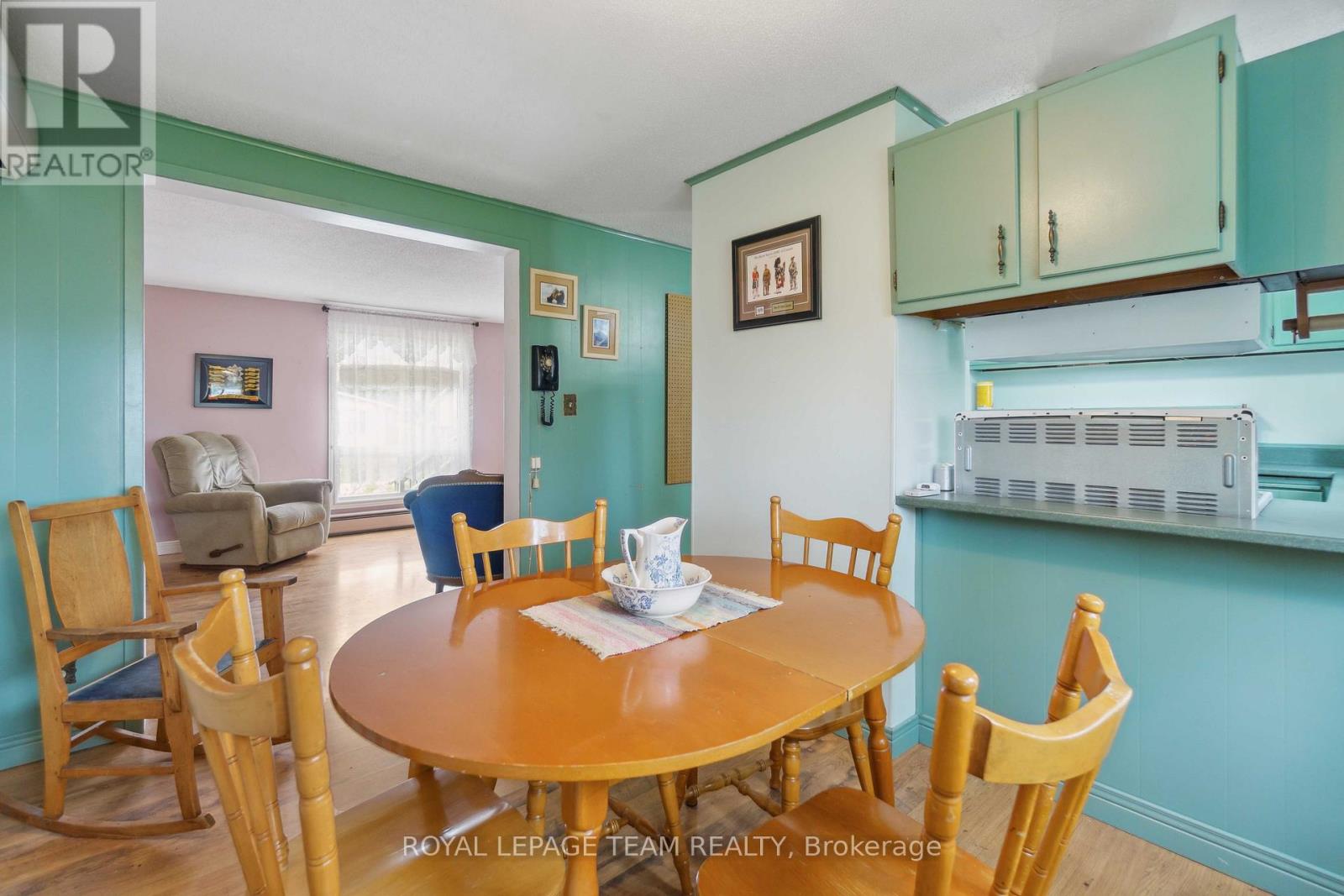 307 Dodson Street, North Grenville, Ontario  K0G 1J0 - Photo 8 - X12944316