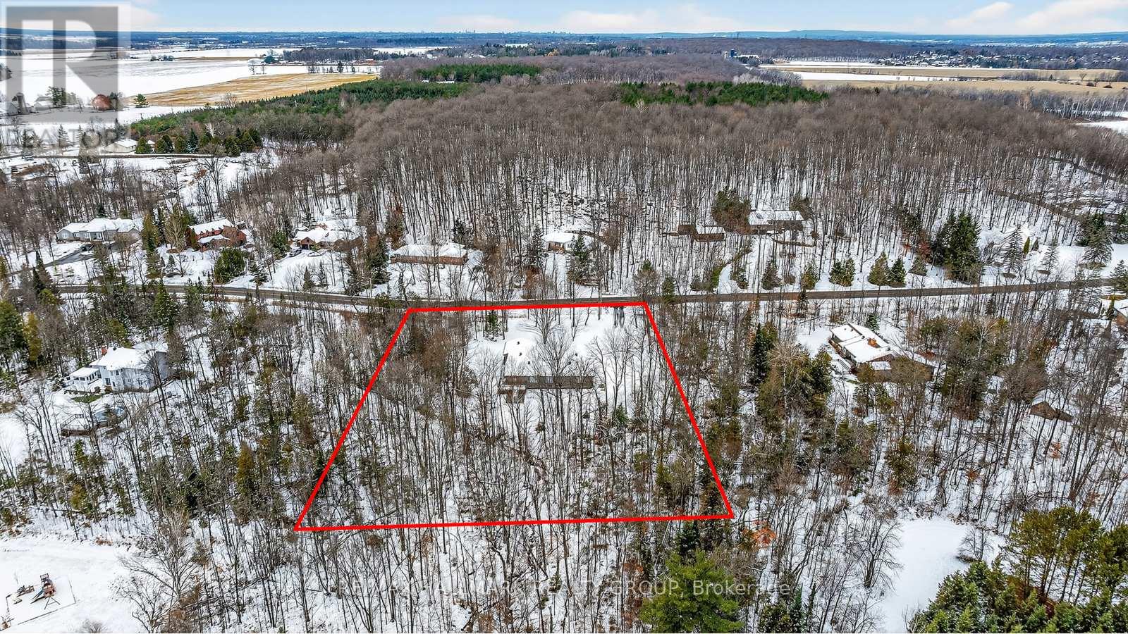 1625 Royal Orchard Drive, Ottawa, Ontario  K4C 1A9 - Photo 2 - X12944358