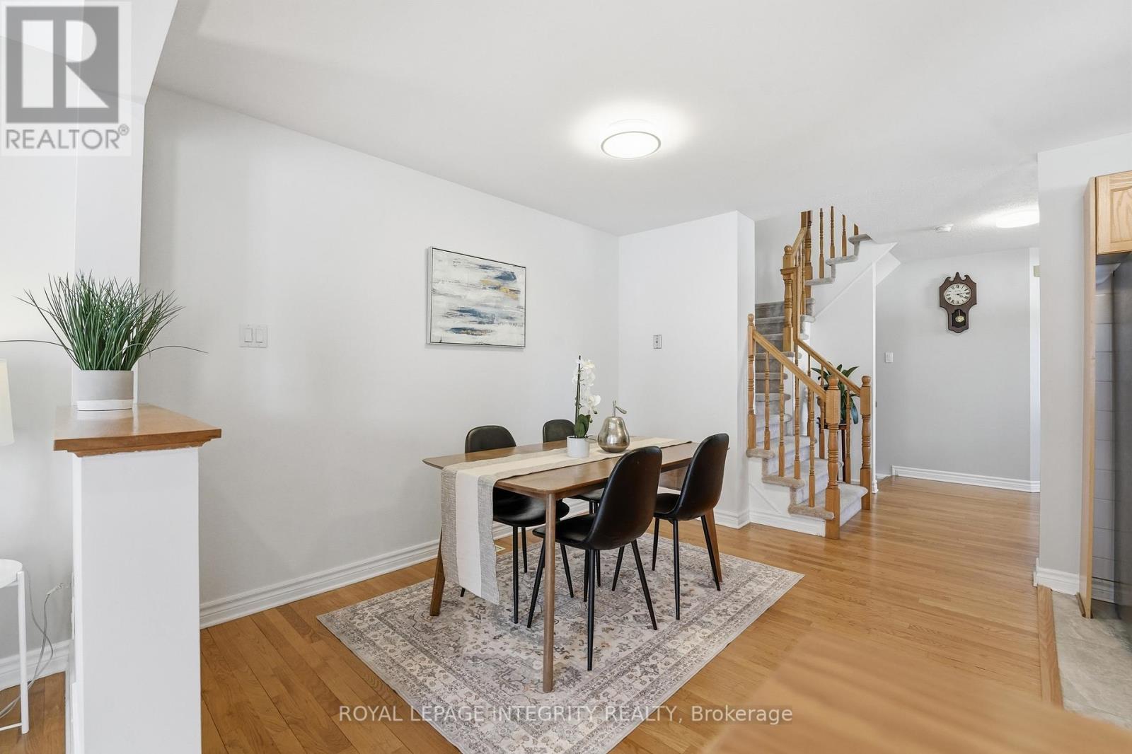 260 Deerfox Drive, Ottawa, Ontario  K2J 4Z2 - Photo 10 - X12944464