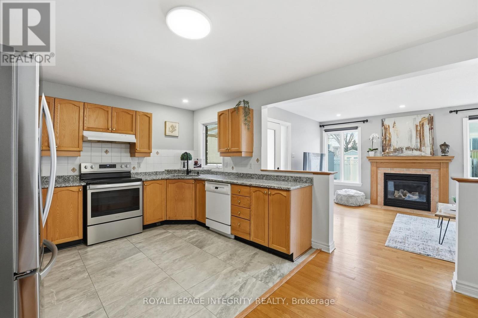 260 Deerfox Drive, Ottawa, Ontario  K2J 4Z2 - Photo 16 - X12944464