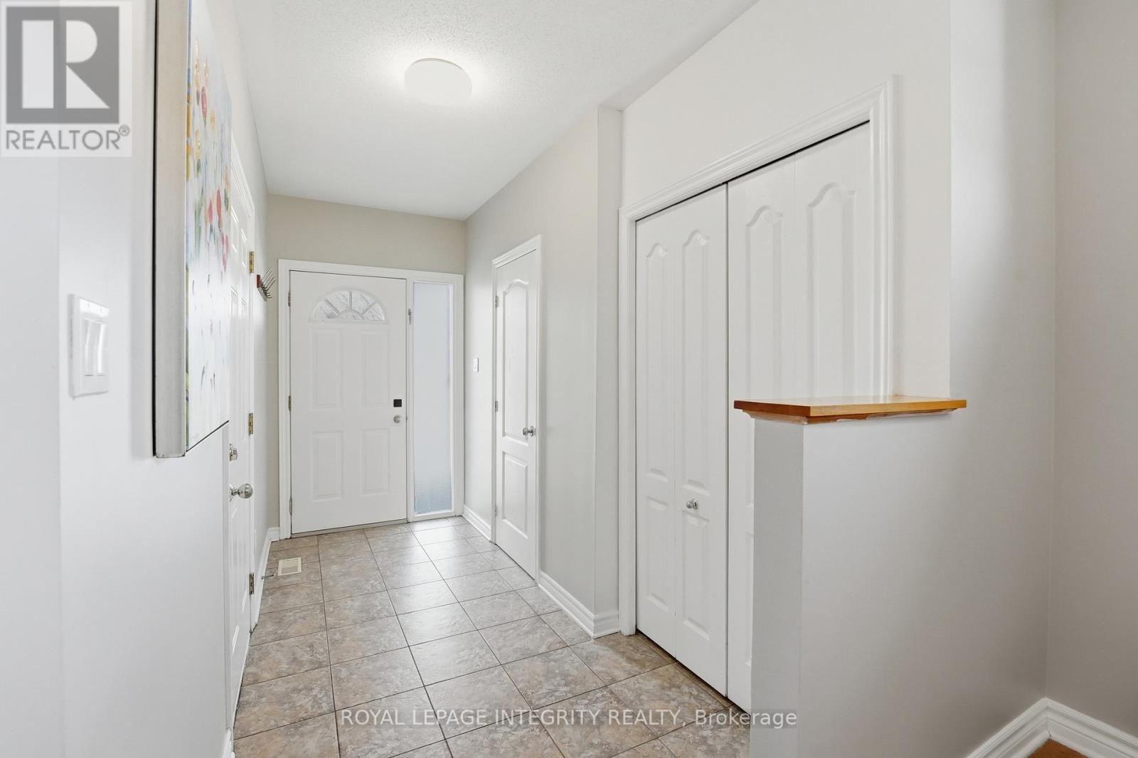 260 Deerfox Drive, Ottawa, Ontario  K2J 4Z2 - Photo 3 - X12944464