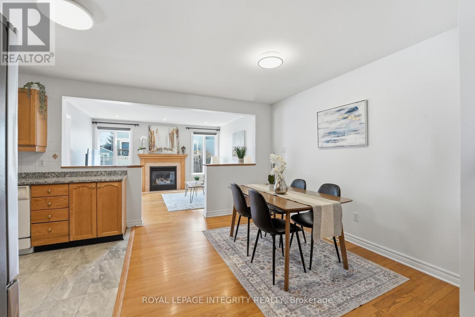 260 Deerfox Drive, Ottawa, Ontario  K2J 4Z2 - Photo 8 - X12944464