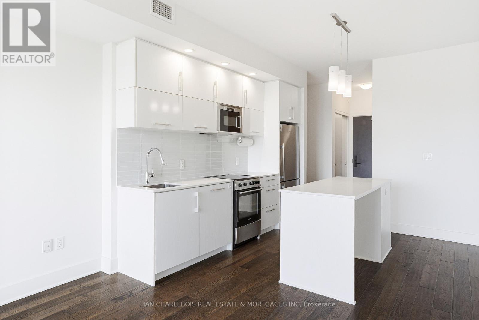 1701 - 255 Bay Street, Ottawa, Ontario  K1R 0C5 - Photo 10 - X12944510