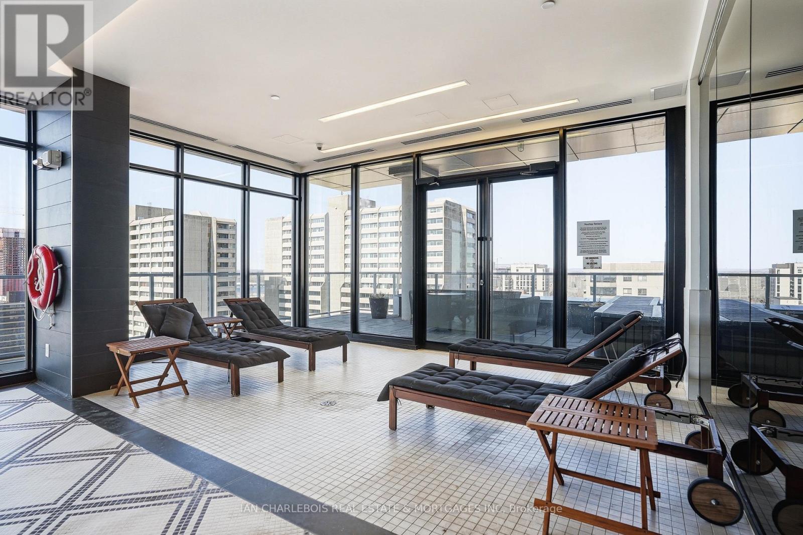 1701 - 255 Bay Street, Ottawa, Ontario  K1R 0C5 - Photo 33 - X12944510