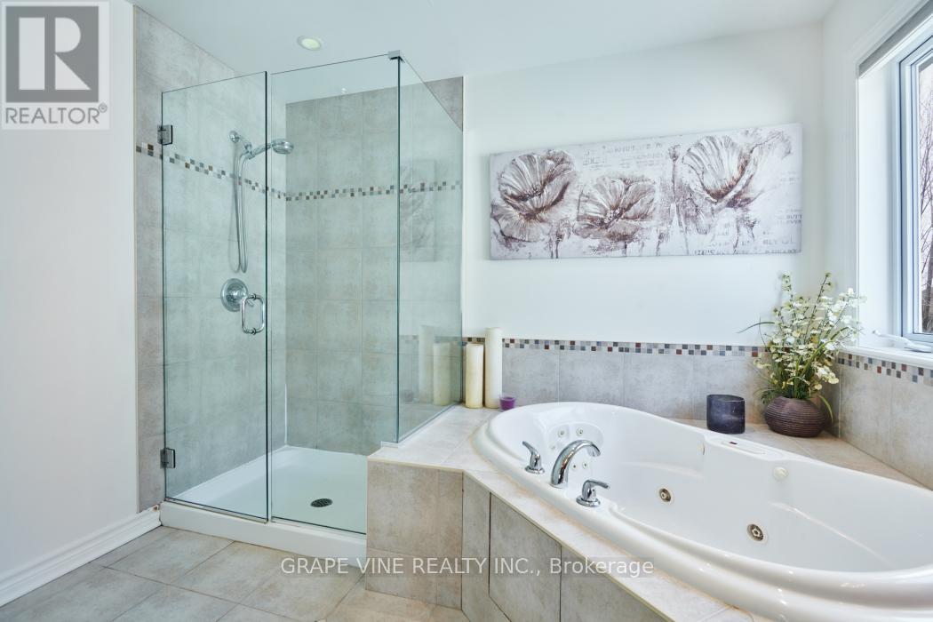 517 Overland Drive, Ottawa, Ontario  K2S 0C2 - Photo 19 - X12944622