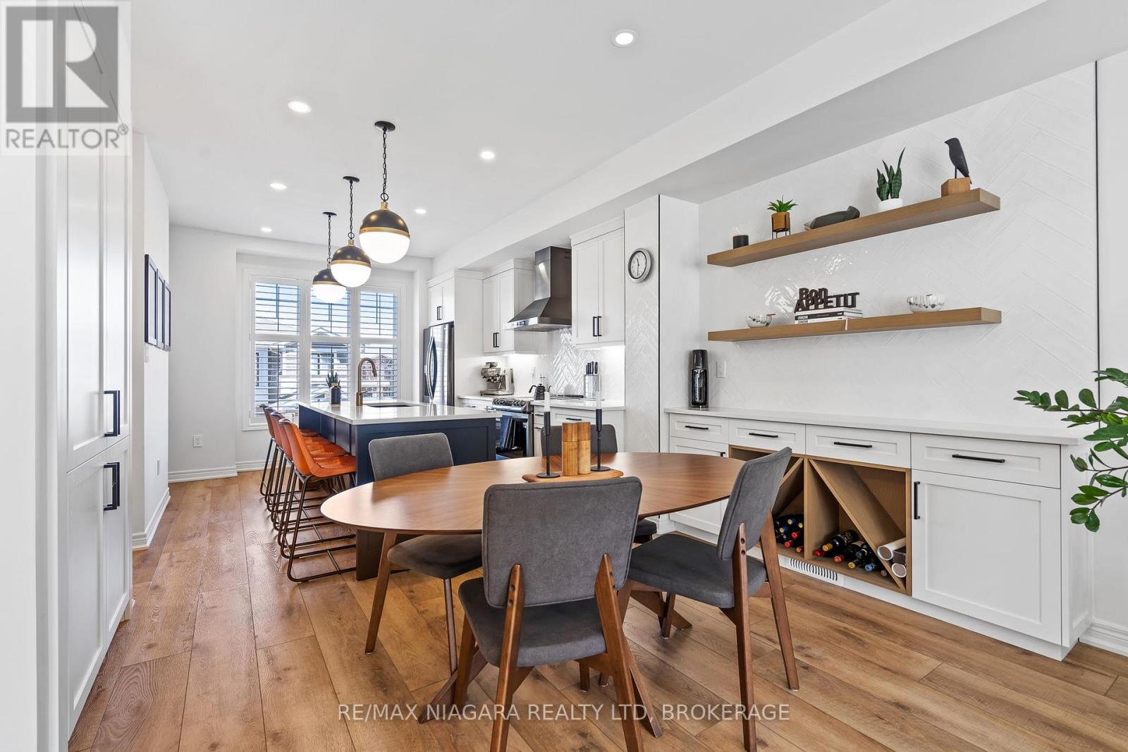 11 Walters Lane, Grimsby, Ontario  L3M 0H2 - Photo 10 - X12944282