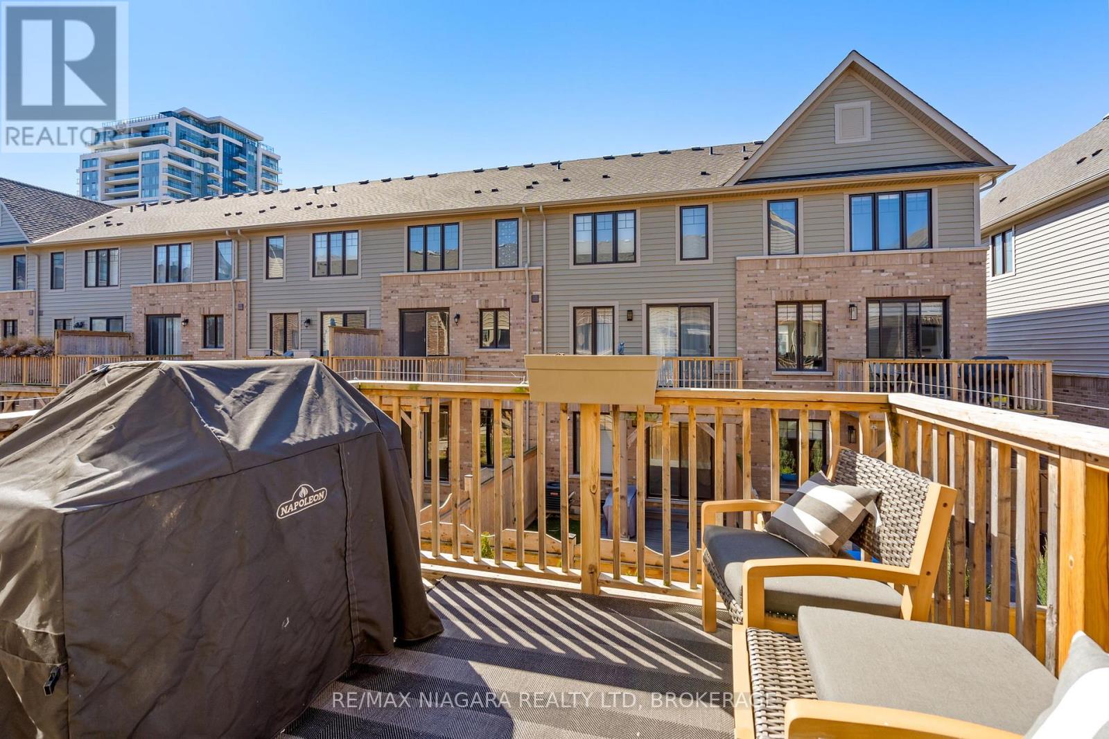 11 Walters Lane, Grimsby, Ontario  L3M 0H2 - Photo 16 - X12944282