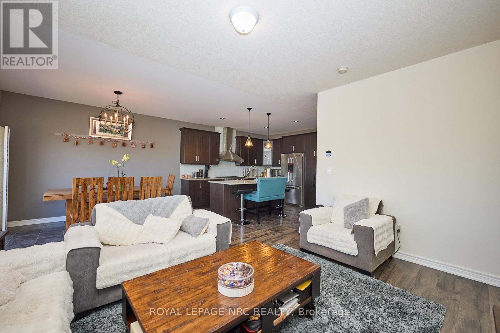 8913 Tallgrass Avenue, Niagara Falls, Ontario  L2G 0E6 - Photo 14 - X12944436