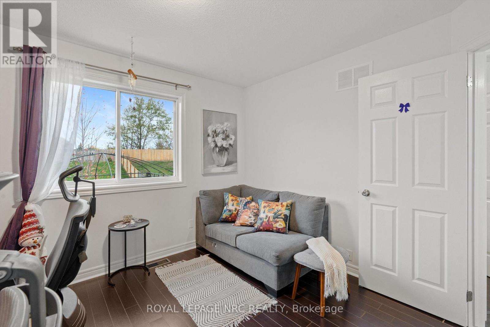 B - 393 Glendale Avenue, St. Catharines, Ontario  L2T 1C5 - Photo 14 - X12944488