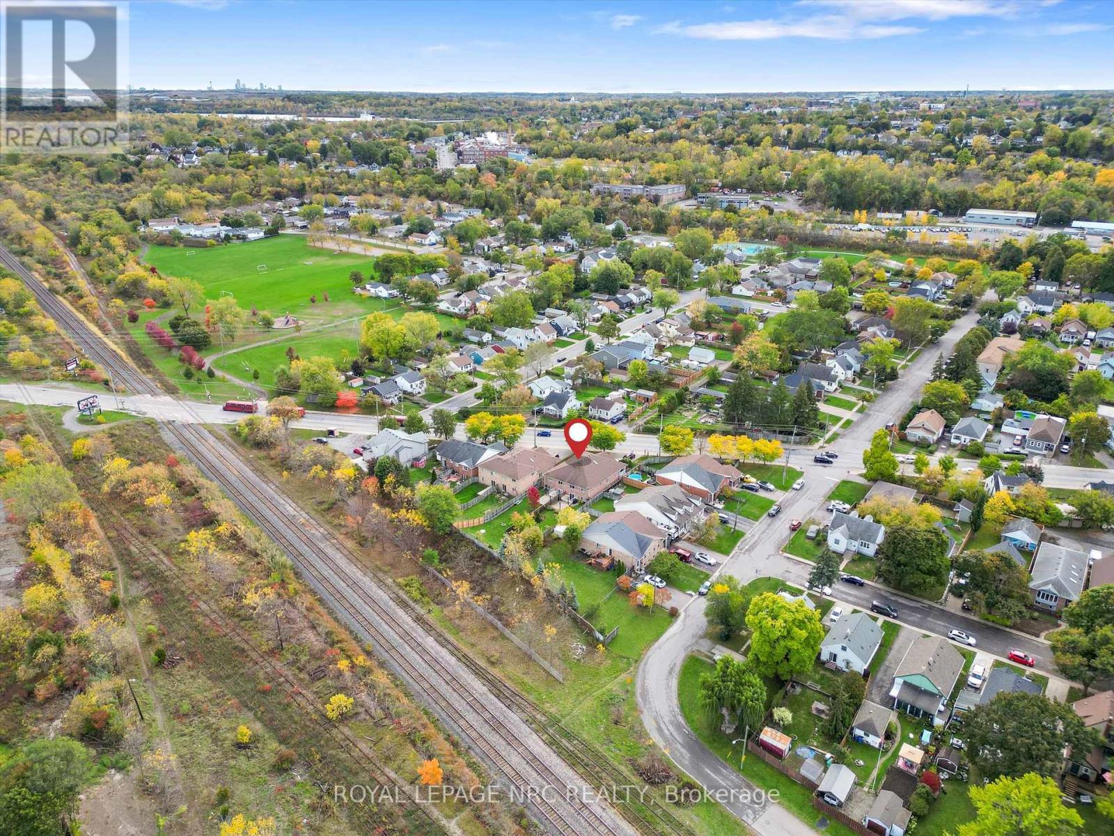 B - 393 Glendale Avenue, St. Catharines, Ontario  L2T 1C5 - Photo 40 - X12944488