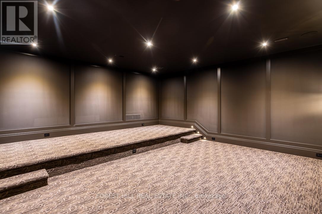 15 TUDOR GATE Toronto (Bridle Path-Sunnybrook-York Mills), ON M2L 1N3