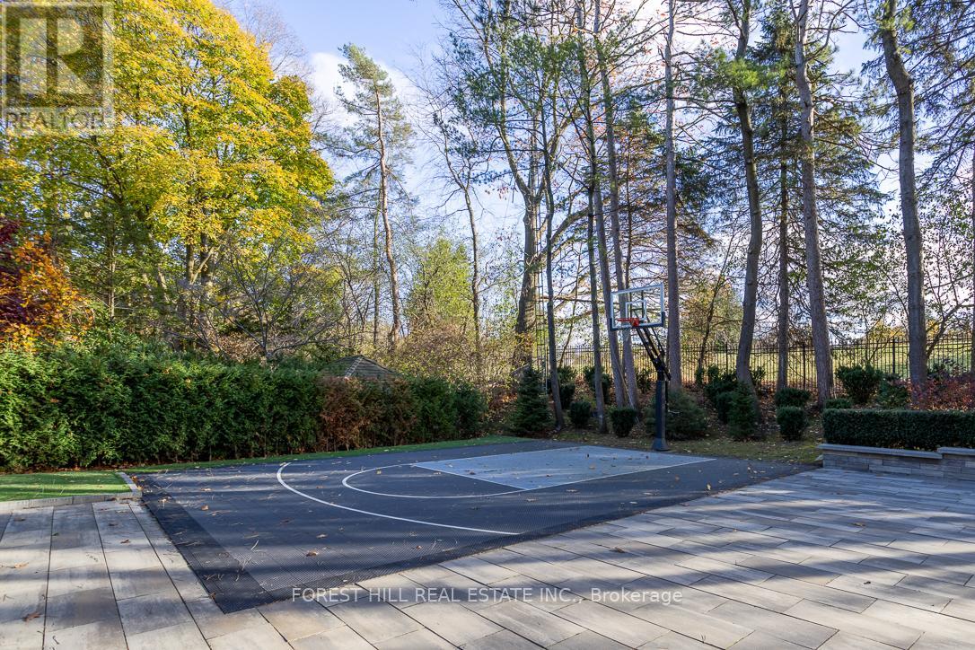 15 TUDOR GATE Toronto (Bridle Path-Sunnybrook-York Mills), ON M2L 1N3