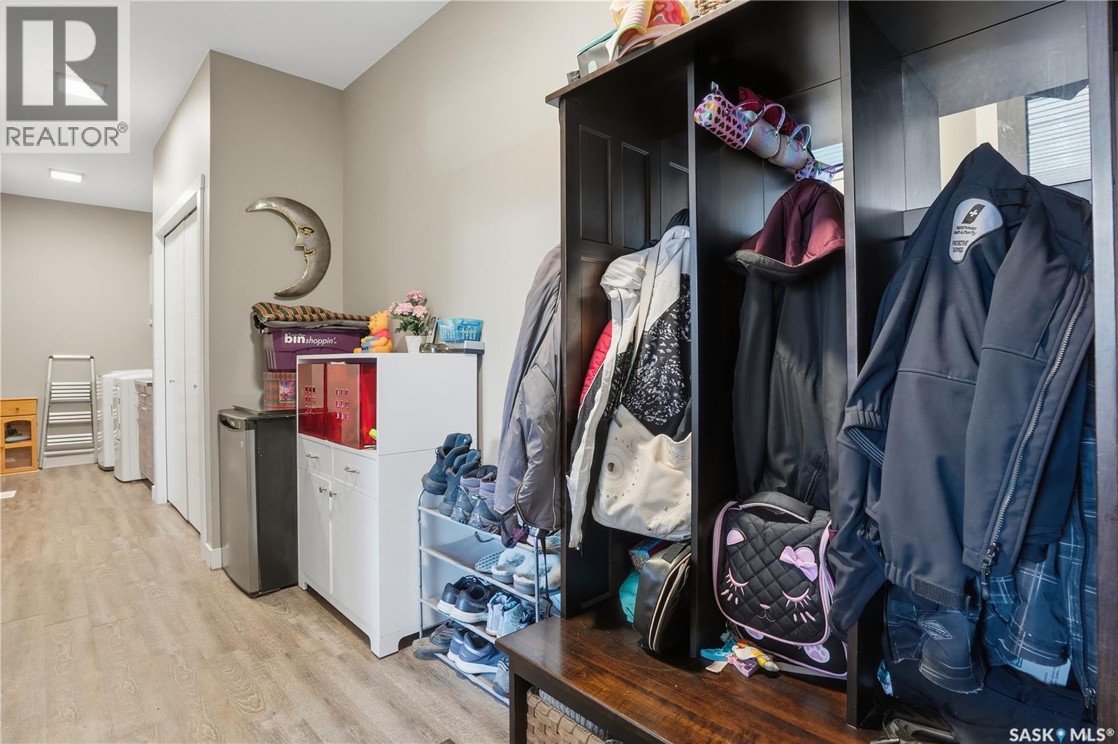 4202 Green Olive Way E, Regina, Saskatchewan  S4V 1P8 - Photo 3 - SK031818