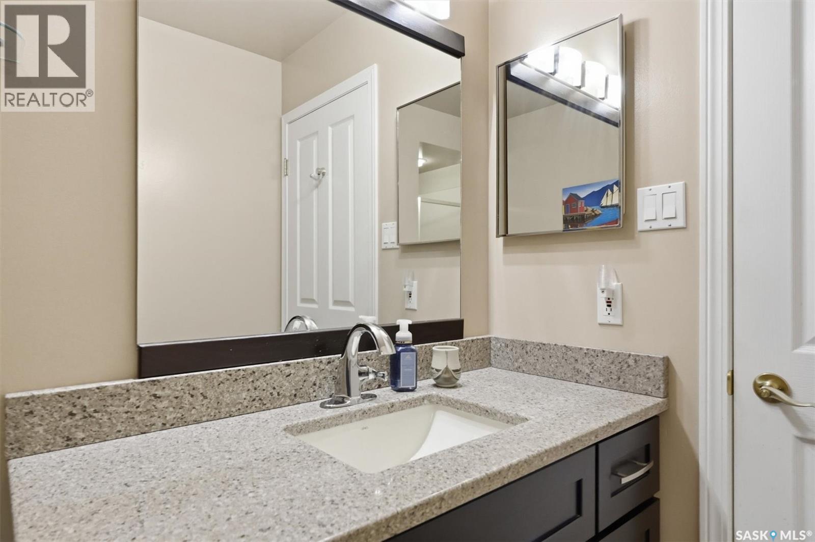 16 310 Kingsmere Boulevard, Saskatoon, Saskatchewan  S7J 4S4 - Photo 21 - SK031744