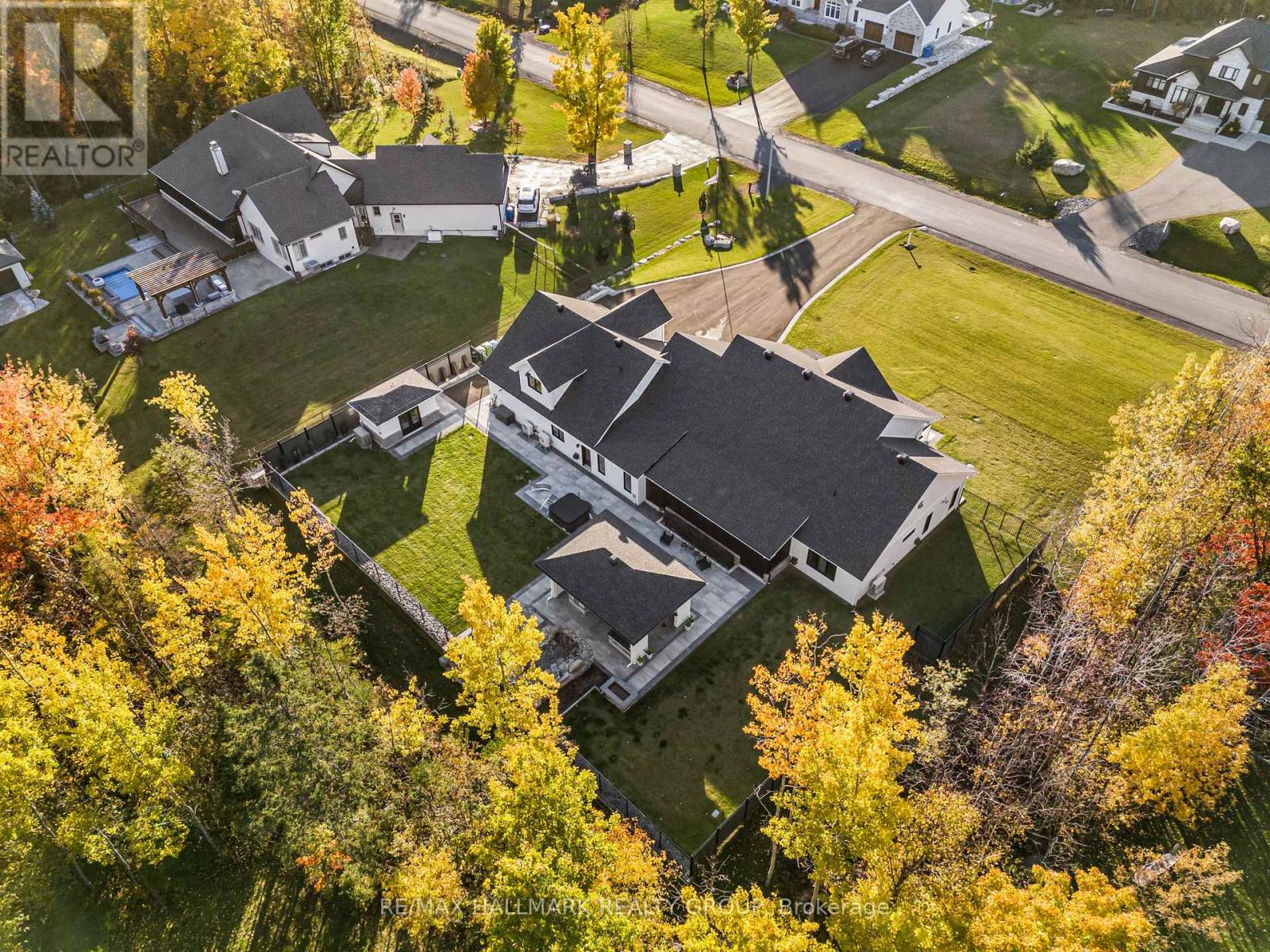 55 De La Seignerie Estates E, Champlain, Ontario  K0B 1K0 - Photo 9 - X12429973