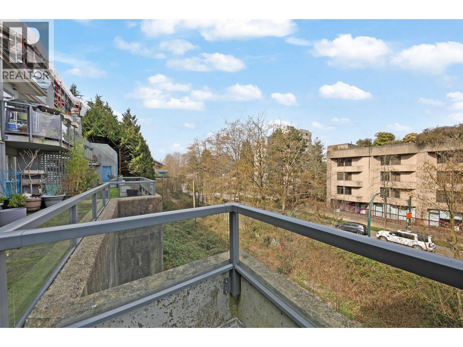 8 1355 W 4th Avenue, Vancouver, British Columbia  V6H 3Y8 - Photo 18 - R3105612