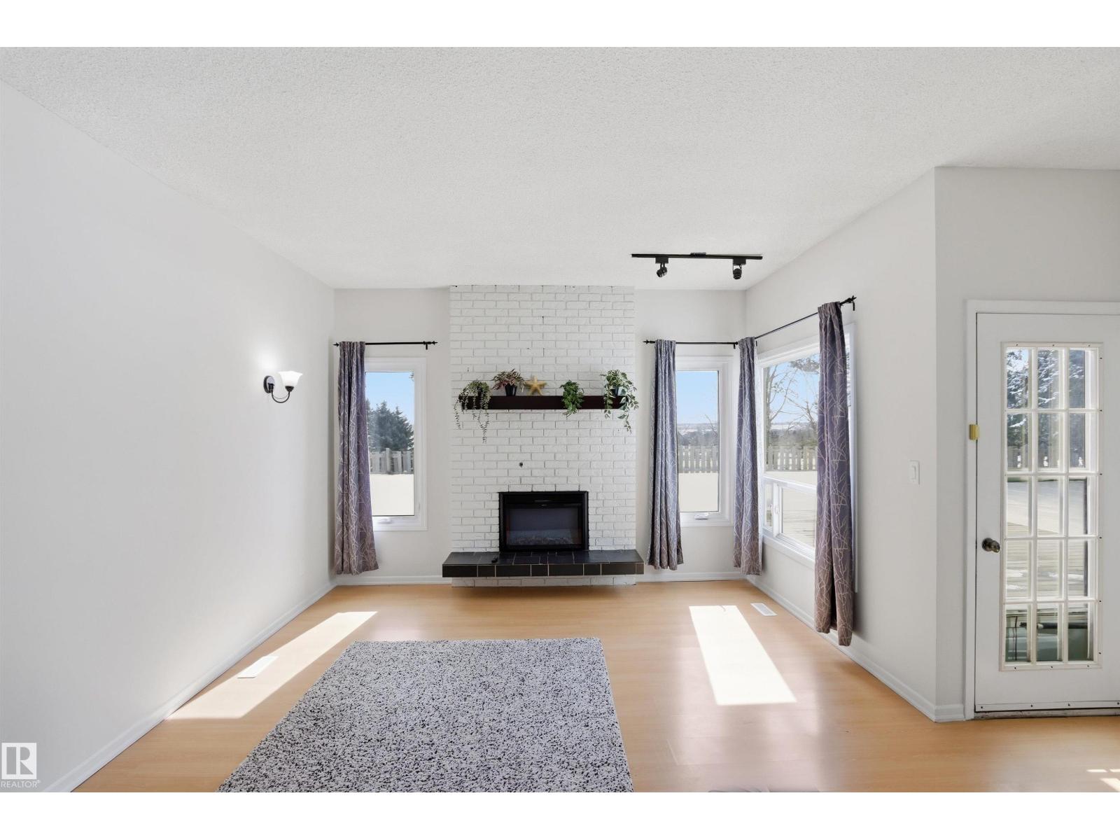 4203 52 Av, Beaumont, Alberta  T4X 1J4 - Photo 15 - E4480004