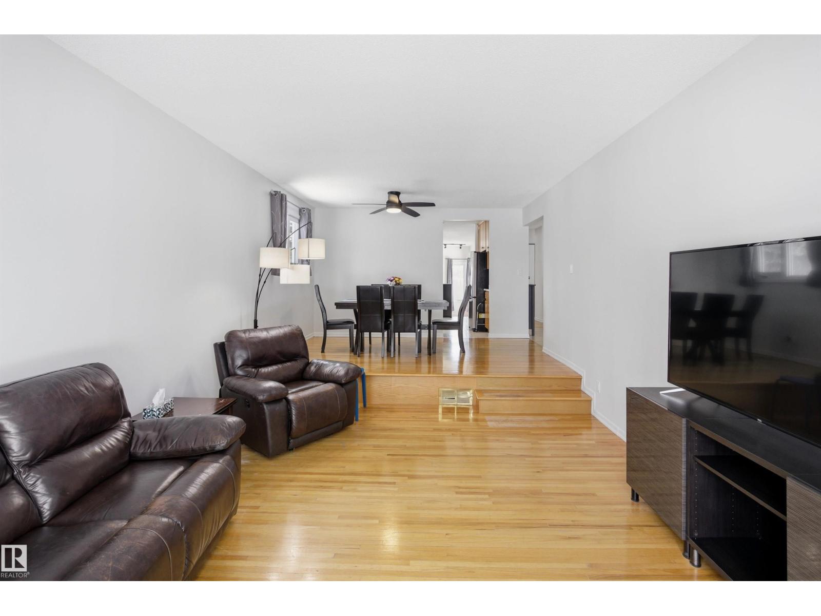 4203 52 Av, Beaumont, Alberta  T4X 1J4 - Photo 9 - E4480004