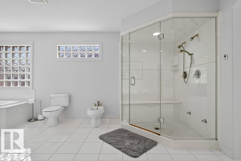 1128 119 St Nw, Edmonton, Alberta  T6J 7H7 - Photo 49 - E4480008