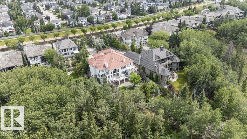 1128 119 St Nw, Edmonton, Alberta  T6J 7H7 - Photo 8 - E4480008