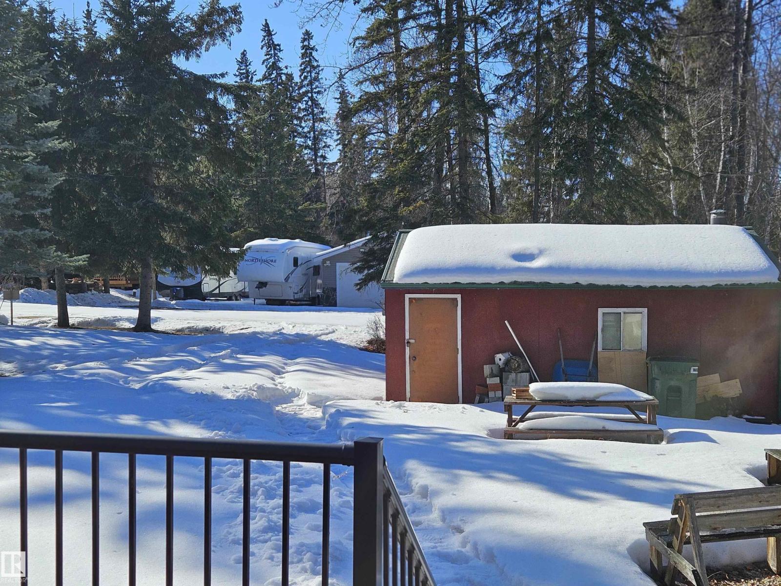 18 Willow Av, Rural Lac Ste. Anne County, Alberta  T0E 0V0 - Photo 31 - E4480007