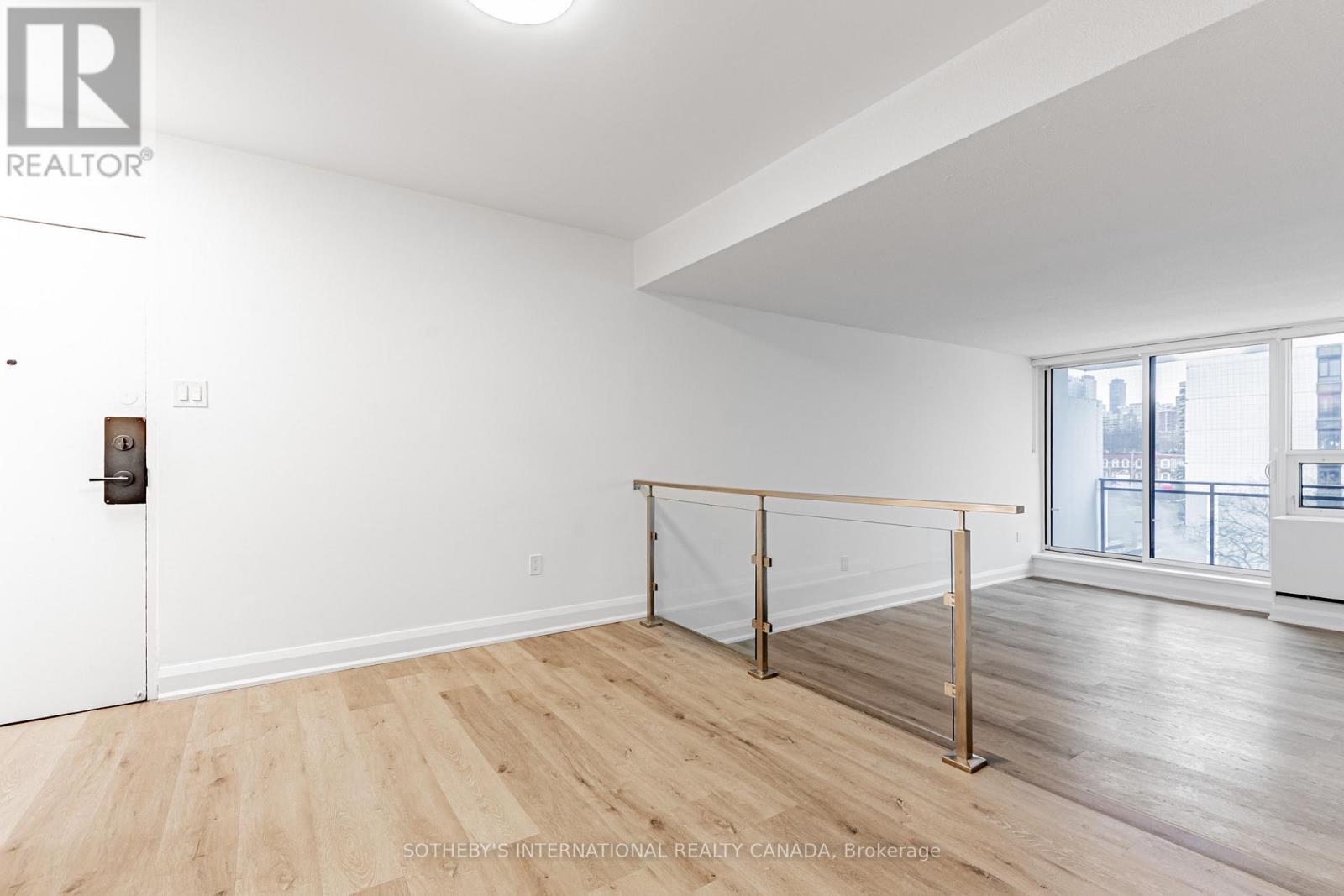 420 - 191 Sherbourne Street, Toronto, Ontario  M5A 3X1 - Photo 3 - C12944184