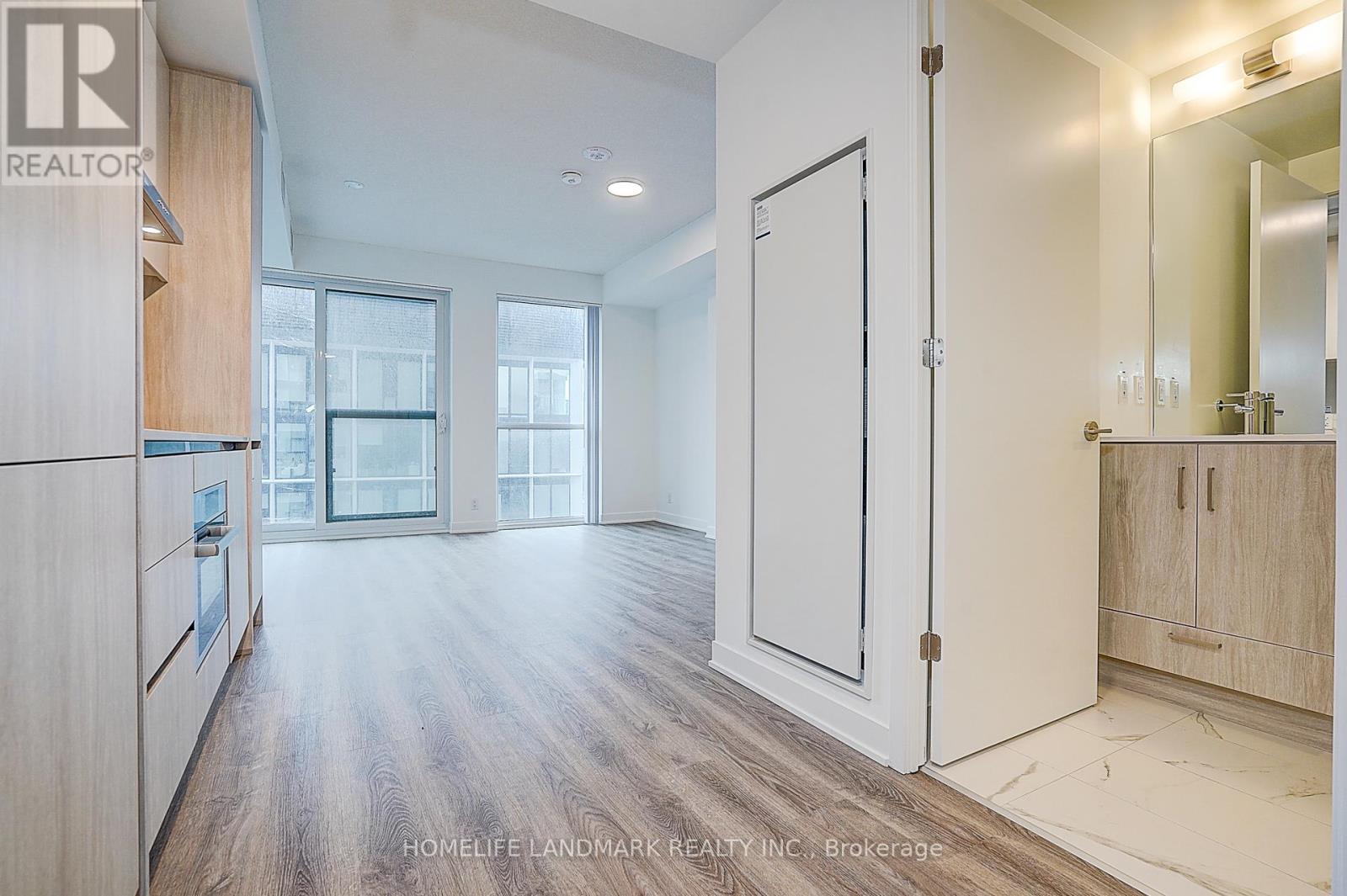 3011 - 180 Front Street E, Toronto, Ontario  M5A 0K9 - Photo 9 - C12944194