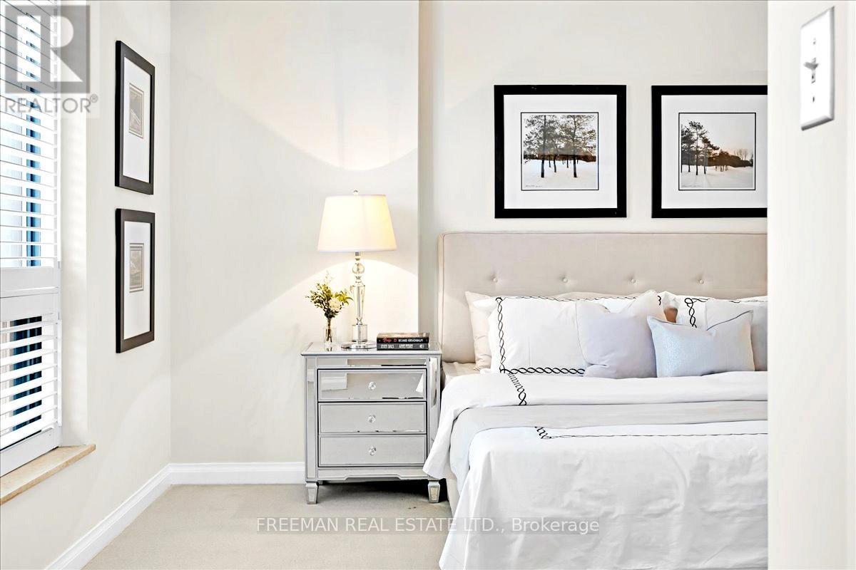 303 - 350 Lonsdale Road, Toronto, Ontario  M5P 1R6 - Photo 11 - C12944226