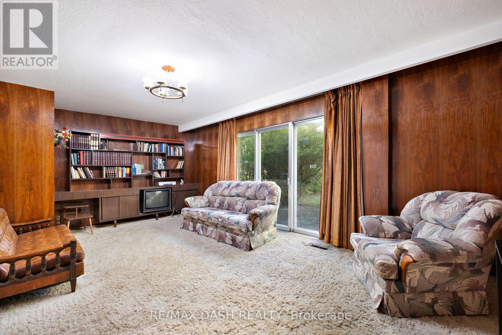 48 Russfax Drive, Toronto, Ontario  M2R 3B1 - Photo 28 - C12944238