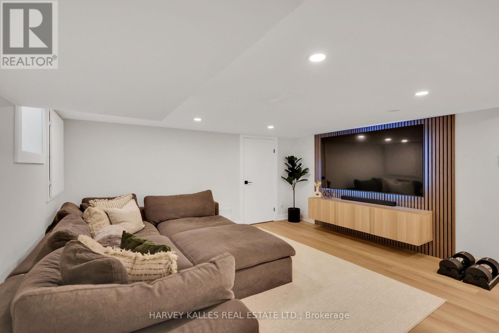 99 Atlas Avenue, Toronto, Ontario  M6C 3P2 - Photo 29 - C12944272