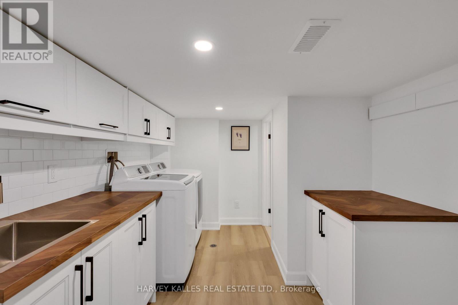 99 Atlas Avenue, Toronto, Ontario  M6C 3P2 - Photo 31 - C12944272