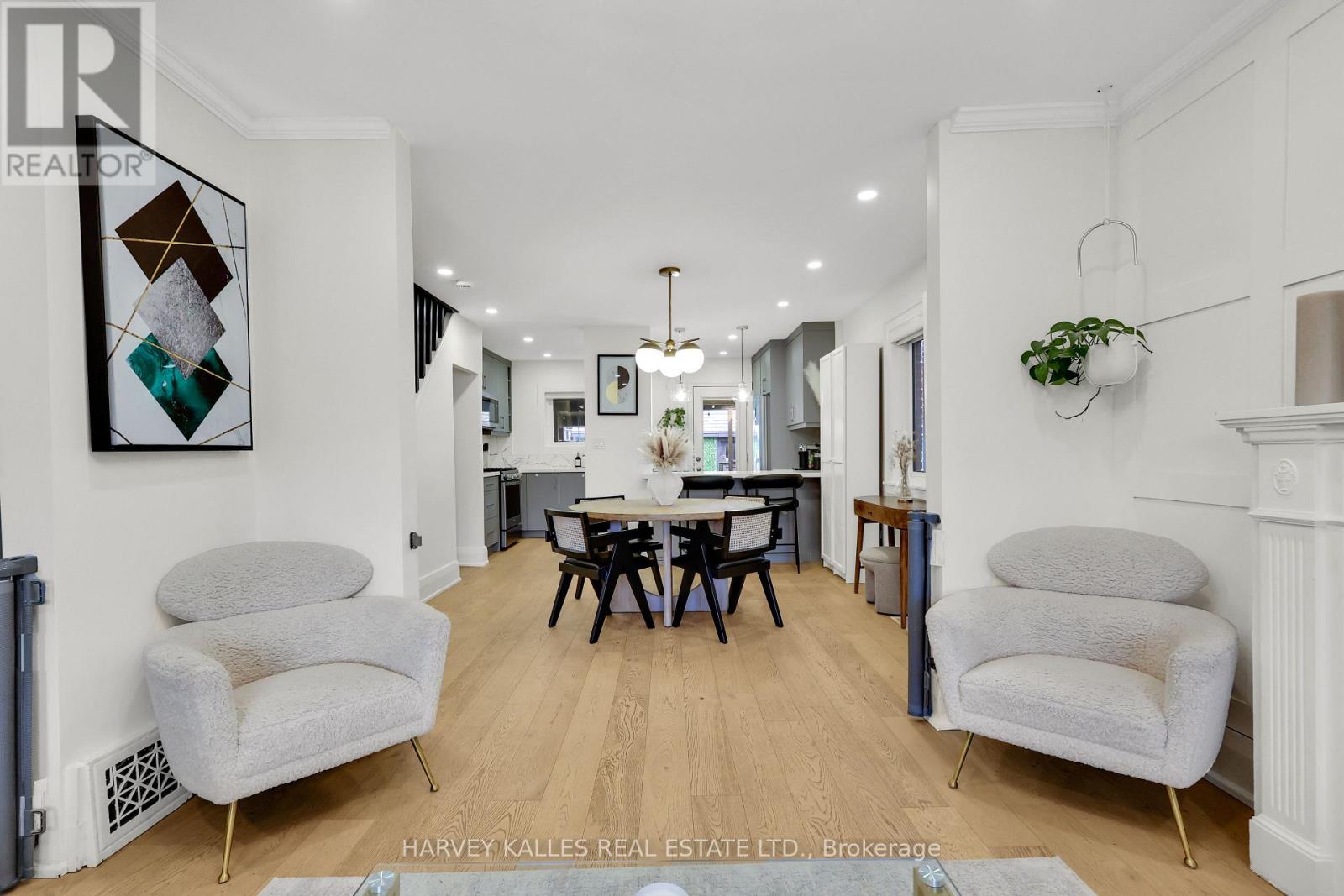 99 Atlas Avenue, Toronto, Ontario  M6C 3P2 - Photo 6 - C12944272